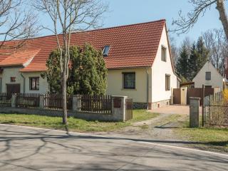 Holiday Home in Meisdorf with Garden, cleaning included - Meisdorf - 0