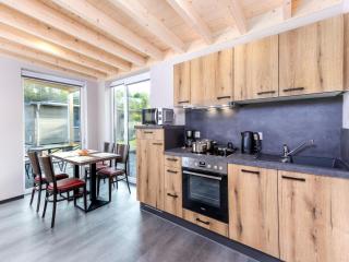 Bungalow near Kronenburger See with Sauna, cleaning included - Hallschlag - 0
