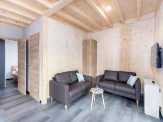 Bungalow near Kronenburger See with Sauna, cleaning included - Hallschlag - 7