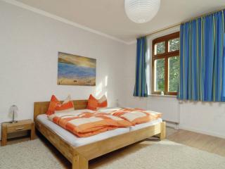 Apartment with garden in Fürstenwalde, cleaning included - Fürstenwalde - 4