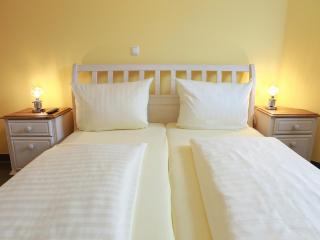 Apartment with balcony and great views, cleaning included - Willingen - 5
