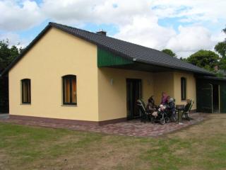 Gemuetliche Ferienwohnung in Satow, cleaning included - Satow - 5
