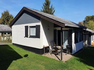 Holiday home with terrace near the ski area, cleaning included - Stryck - 1