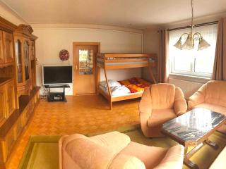 Spacious Holiday Home in Bärenstein with Garden, cleaning included - Bärenstein - 0