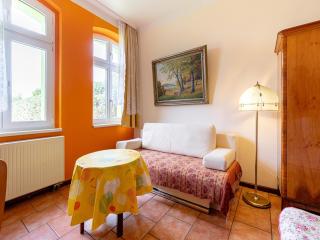 Apartment in Altentreptow with Garden, cleaning included - Altentreptow - 0