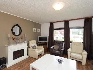 Holiday Home Ore Mountains near Ski Lifts, cleaning included - Deutschneudorf - 9