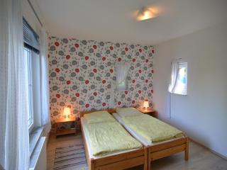 Apartment Schönow near Berlin & Sauna, cleaning included - - 4