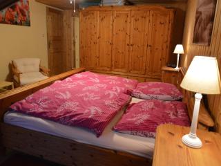 Spacious Eifel Escape, cleaning included - Manderscheid - 1