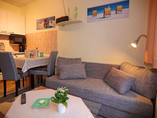 Apartment near Baltic Sea and Wismar, cleaning included - Proseken - 0