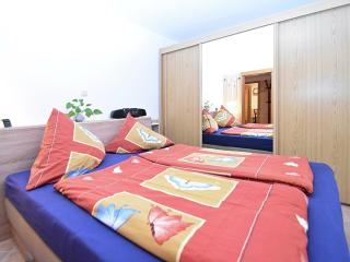Apartment in Oelsnitz near Ore Mountains, cleaning included - Oelsnitz - 7