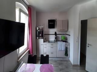 Attractive apartment in Bergk with garden, cleaning included - Burgk - 8