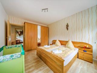 Holiday home with shared pool in Jägersgrün, cleaning included - Jägersgrün - 6