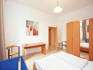 Villa in Borstendorf near Ore Mountains Trails, cleaning included - Grünhainichen - 3