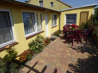 Bungalow in Zweedorf mit Liegewiese, cleaning included - 4