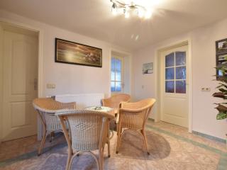 Holiday Home in Boltenhagen near Sandy Beach, cleaning included - Redewisch - 4