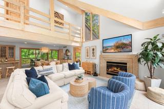 Treehouse Oasis - New Buffalo - 1