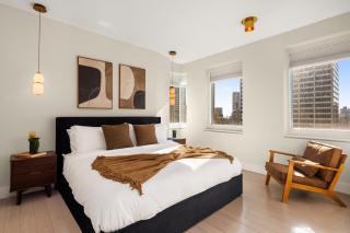RARE Luxurious Apartment 1 Block From Time Square - 0