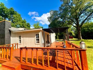 USA Stadium-9 acres 4 bed 2 bath Pond-Barn Mirimichi Golf - 7