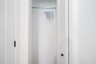 Room in montreal - 3