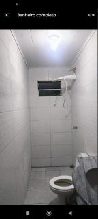 Casa simples com excelente localização - Curitiba - 5