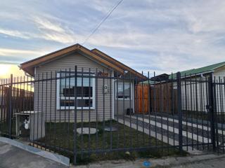 CASA acogedora y familiar en pto natales - Puerto Natales - 1