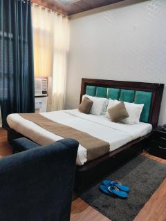 Hotel royal inn - Jāmb - 8