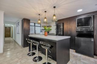 Urban 3rd floor Condo 3bed3bath 6guest max no elevator - 5