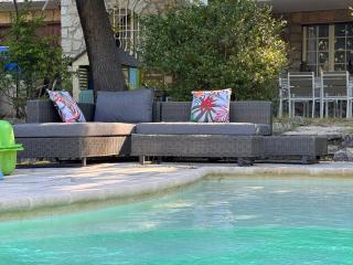 Rez-de-villa - piscine chauffée & jardin- salon avec canapé lit, cuisine et 2 chambres - Mougins - 9