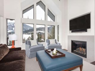 Ravencrest 308 by Outpost Whistler - Whistler - 0