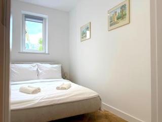 Park Avenue Luxury Suite 3BR - Krakow - 3