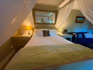 Secluded Downtown Suite with a view - Eureka Springs - 6