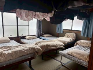 木の家ゲストハウス松山ドミトリー館 - Matsuyama - 4