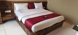 Hotel Royal Mansion Somnath - Somnath - 0