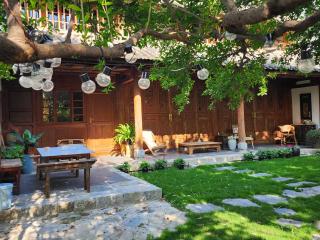 Secret Moon Guesthouse - 4