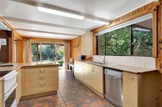 Warrina - Overlooks Ovens River and five minute walk into town - Bright - 5