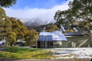 Lantern 01 - Patio - Thredbo - 1