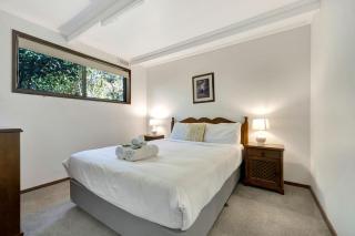 Warrina - Overlooks Ovens River and five minute walk into town - Bright - 2