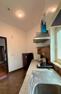 The Cozy Stays By MATHURS - Noida - 7