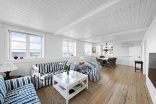 Cottage With Breathtaking Sea And Cliff Views - Allinge - 5