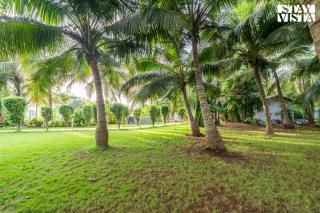 StayVista at Azure Bliss with Huge Pool, BBQ, Wi-Fi - Nagaon - 3