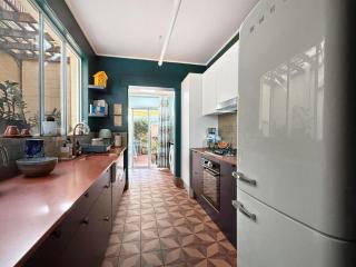 Charming Townhouse Steps from Newcastle Beach - Newcastle - 3