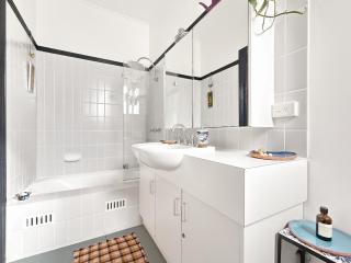 Charming Townhouse Steps from Newcastle Beach - Newcastle - 1