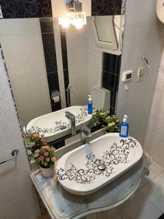 فيلا منفصله بحمام سباحه فى مدينتى - 2