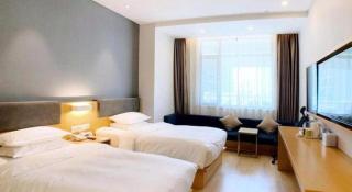 Holiday Inn Express Jinan Exhibition Center By IHG - Jinan - 9