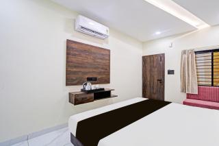 Super Townhouse Oak Aurobindo Hospital Formerly Hotel Aashiyana - Mānglia - 8