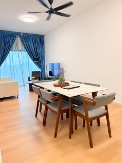 The Horizon Retreat - 1