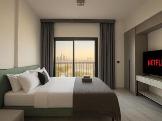Burj Khalifa View Studio - 10 mins away Dubai Mall - 8