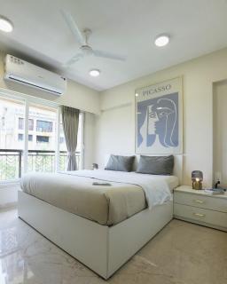 Tao Private 3BHK in Bandra - Bombay - 6