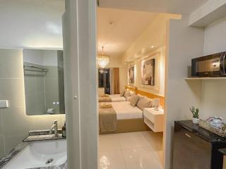 Cozy Twin Suite with Balcony in Makati Free WiFi - Manila - 7