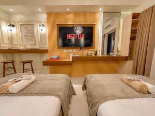 Cozy Twin Suite with Balcony in Makati Free WiFi - Manila - 9
